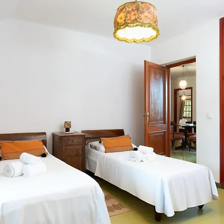 Capinera, Entire House With Private Park *