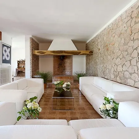 Capinera, Entire House With Private Park *