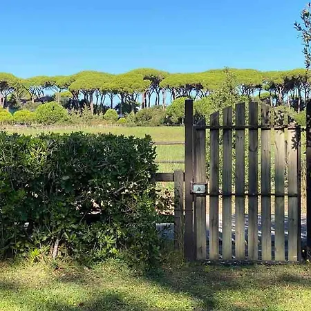 Capinera, Entire House With Private Park