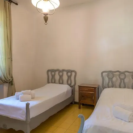 Capinera, Entire House With Private Park Punta Ala